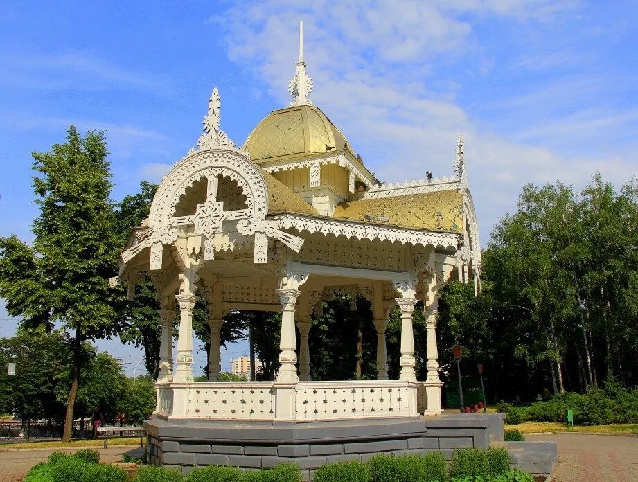 Сумском сумы. Сумы город альтанка. Сумы достопримечательности города. Альтанка в архитектуре. Сумы альтанка фото.