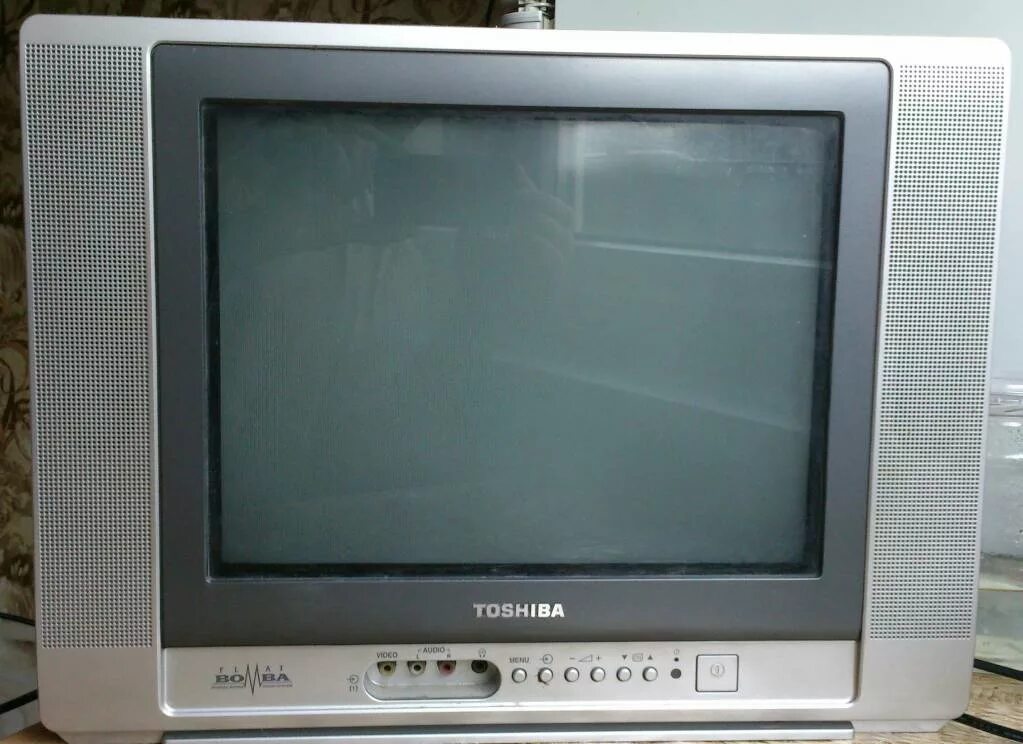 5e la 52 дюйма. Телевизор philips s-lc7 /5 e la. Продается телевизор. Телевизор тошиба кинескоп. Philips s lc7.