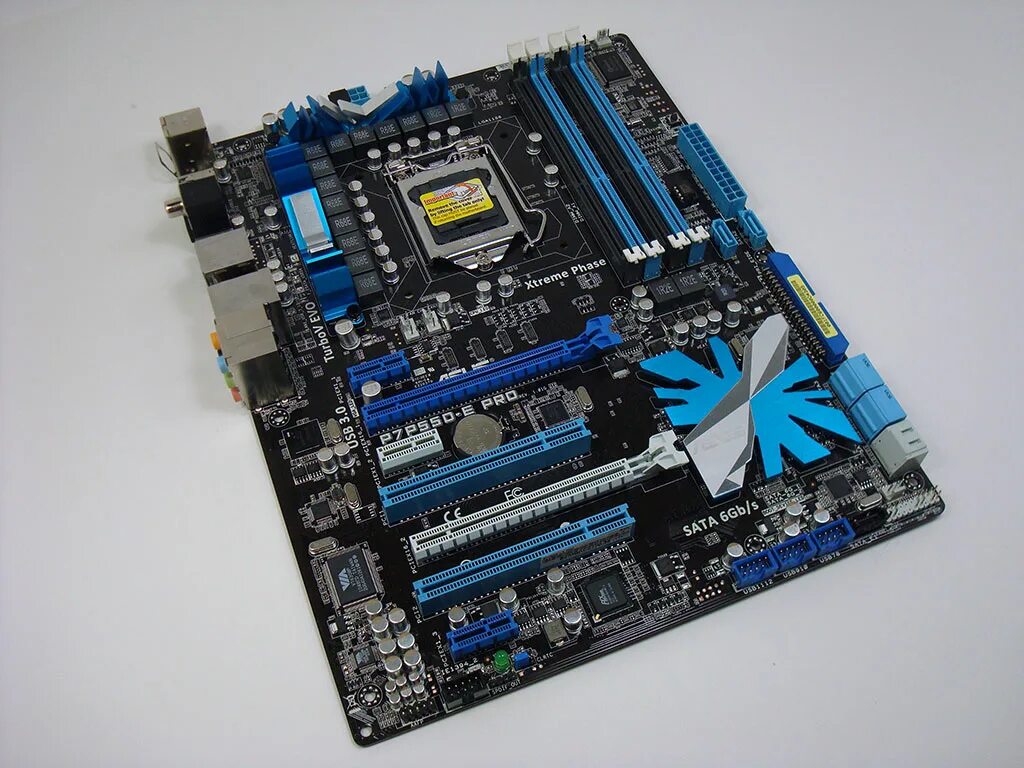 ASUS p7p55. Материнские платы ASUS p7p55d. ASUS p7p55d-e Pro. ASUS motherboard p7p55d. E pro 3