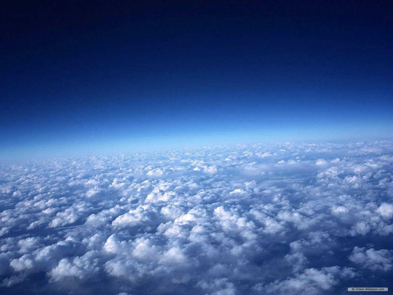 Безграничное небо израиля. Над облаками. Desktop cloud. Desktop cloud. Про облака высказывания.