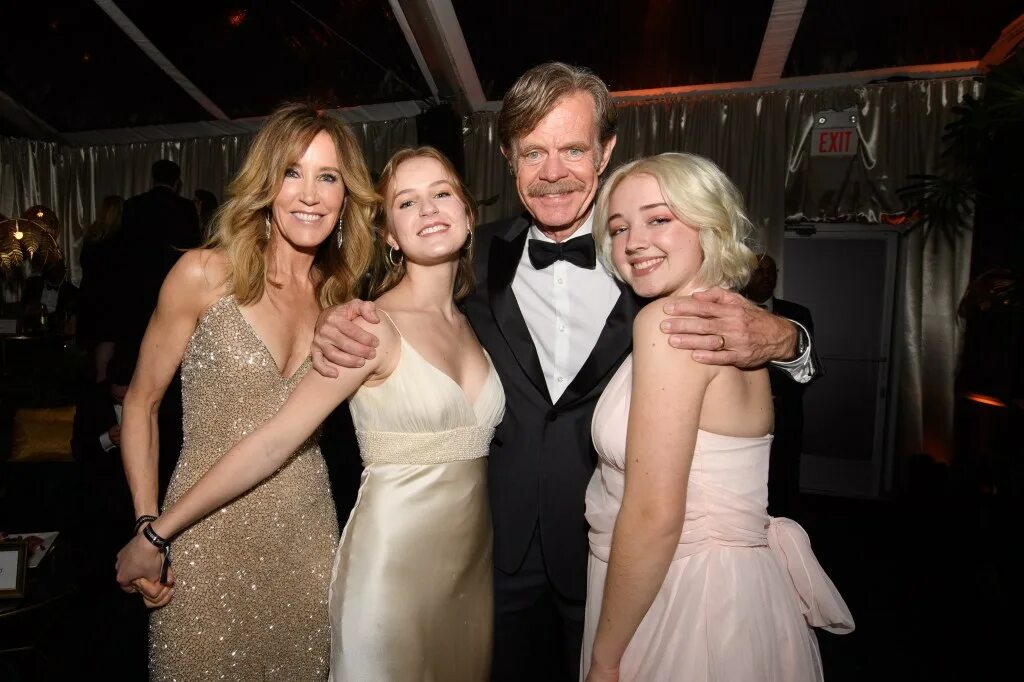 София мэйси в бесстыжих кого играла фото Sophia Macy Succeeds Despite Parent’s Best Efforts Vanity Fair