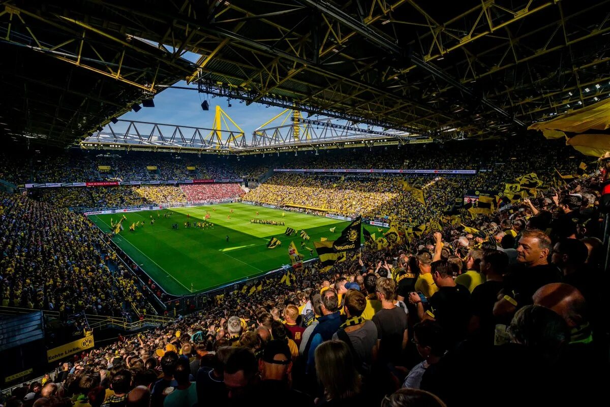 Стадион Боруссии Дортмунд. Сигнал Идуна парк стадион. Дортмунд - BVB-Stadion. Сигнал Идуна парк Дортмунд. Дортмунд стадион