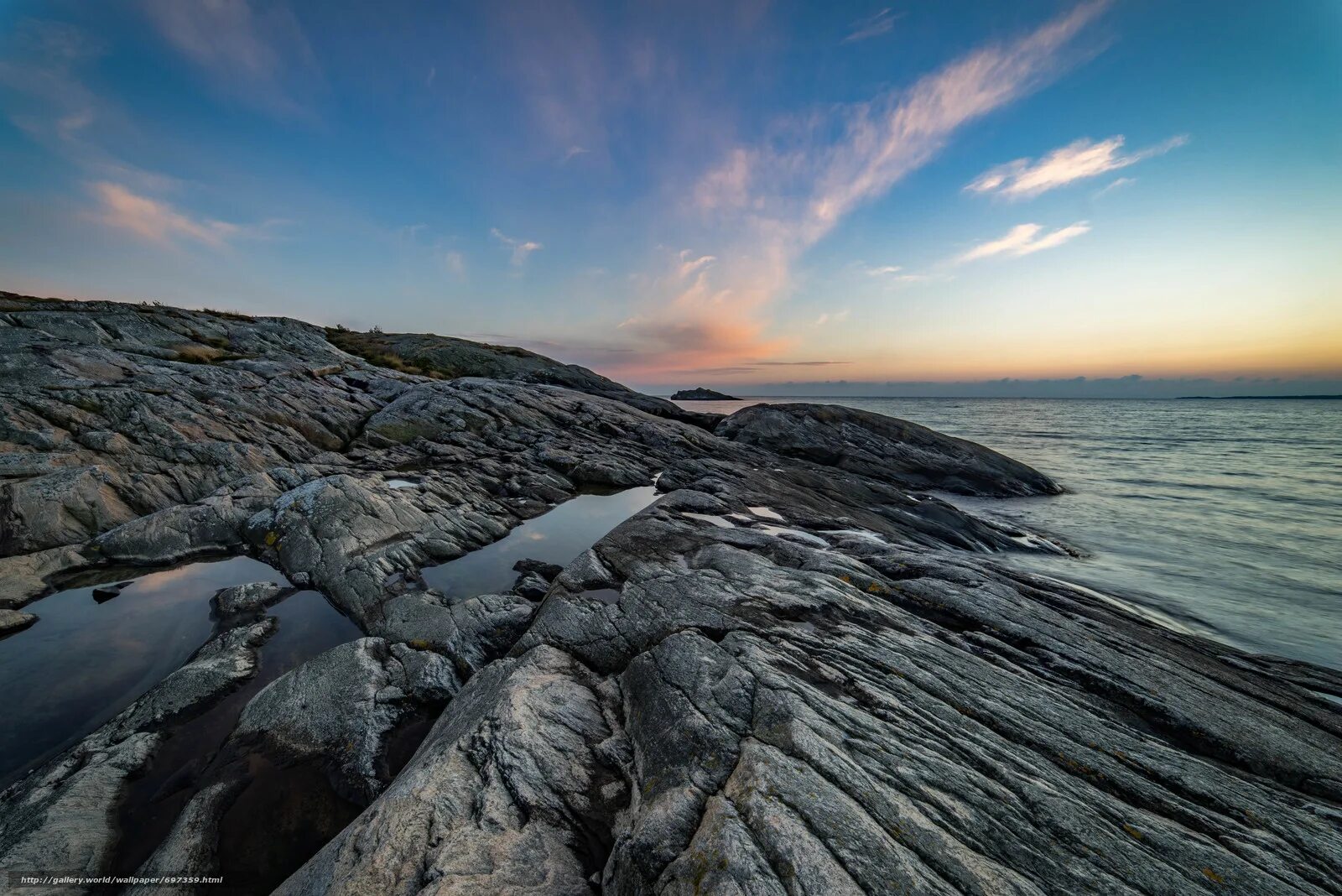 черное море белые камни теплый