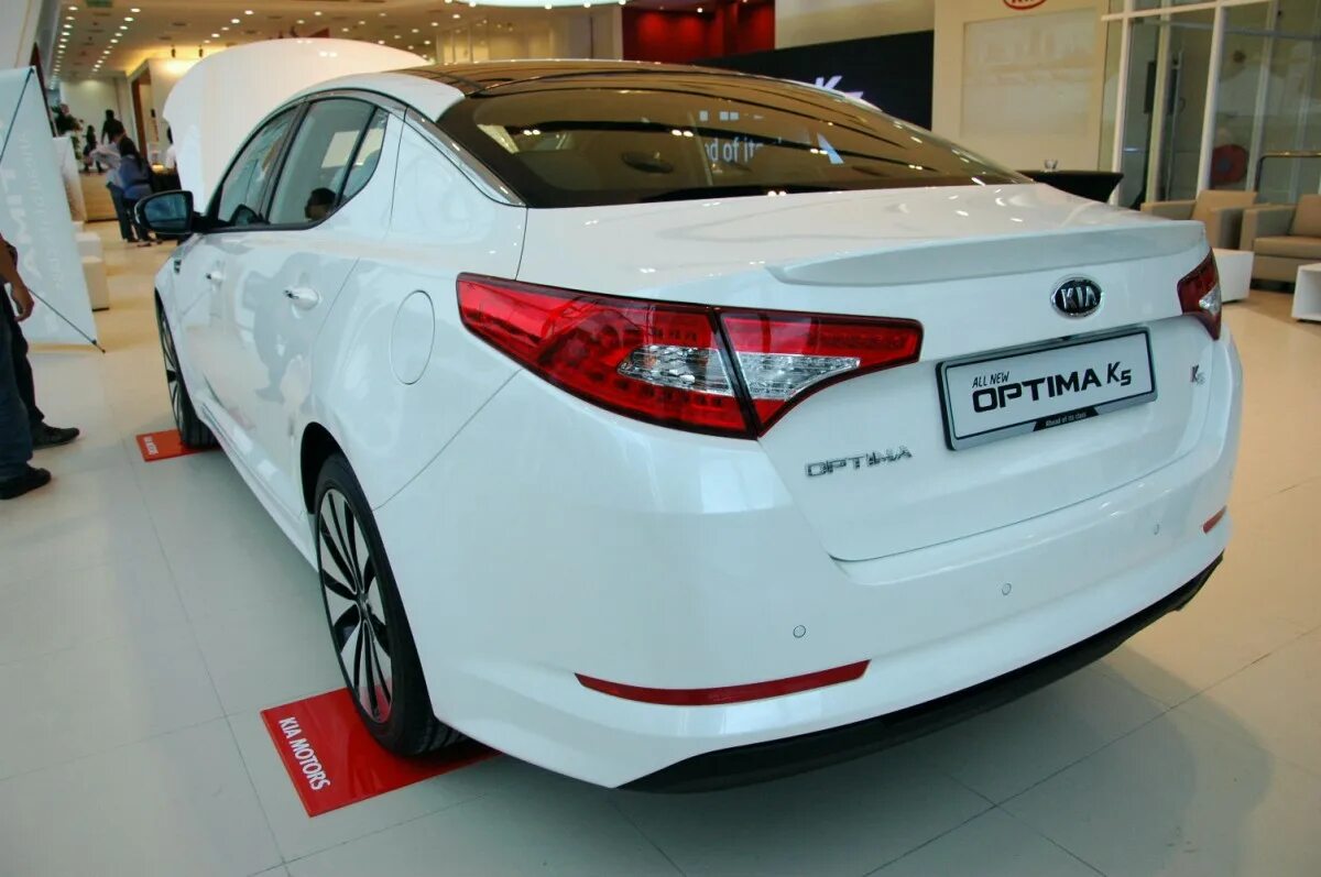 Купить новую киа к5. Kia Optima k5 2011. Kia Optima k5 2015. Kia Optima k5. Kia k5 Optima 2013.