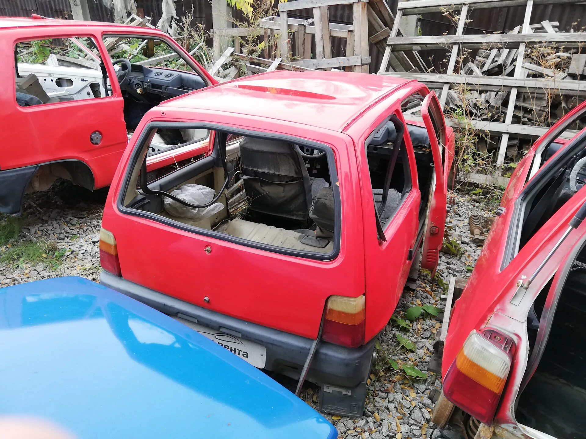 Продажа авто на запчасти целиком. Ваз 2107 битый. Чери амулет цена. Ваз 2107 чермет. Авто без документов на запчасти целиком.