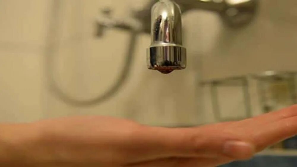 Почему в доме отключили воду