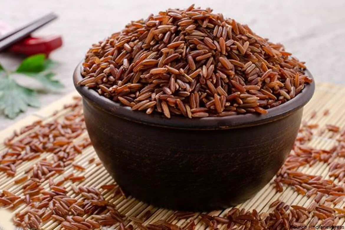 Red rice. Бурый и красный рис. Рис дикий красный. Коричневый рис.