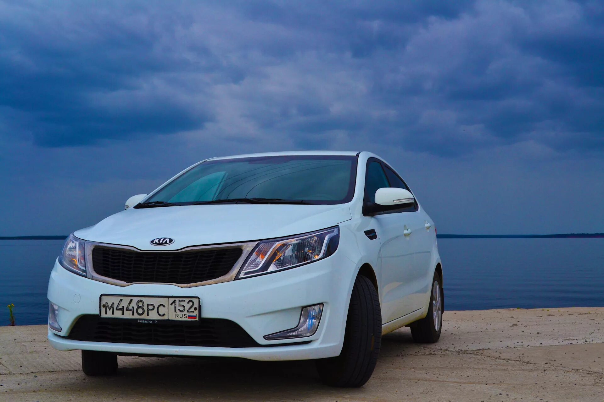 Kia Rio. Киа Рио 4 перед. Машина Киа Рио перед. Kia Rio на фоне моря. Купить киа рио ростовская