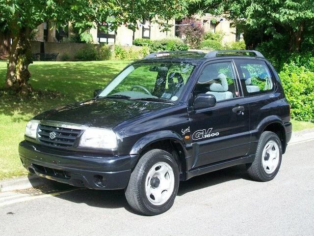 Купить сузуки гранд витара 1998 2005. Suzuki Grand Vitara 1998. Suzuki Grand Vitara 2002. Сузуки Гранд Витара 1998-2005. Suzuki Grand Vitara 2005.