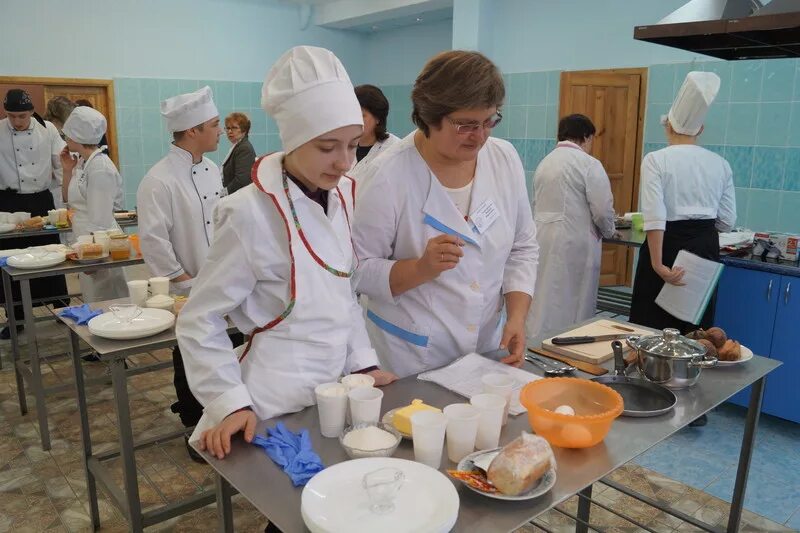 Колледжи в Москве повар кондитер. Строгино колледж повар кондитер. Колледжи Москвы после 9. Карсун поварской техникум. Колледж поварской после 9