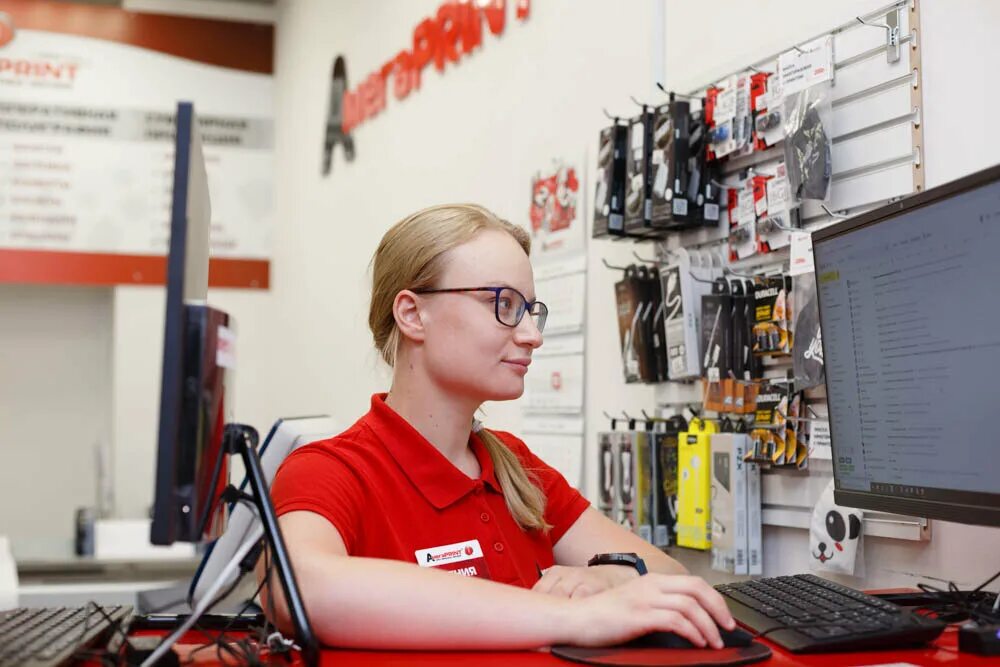 Копицентр интерьер. Копицентр менделеева. Копицентр менделеева. Интернет кафе гольфстрим. Офисмаг копировальный центр.