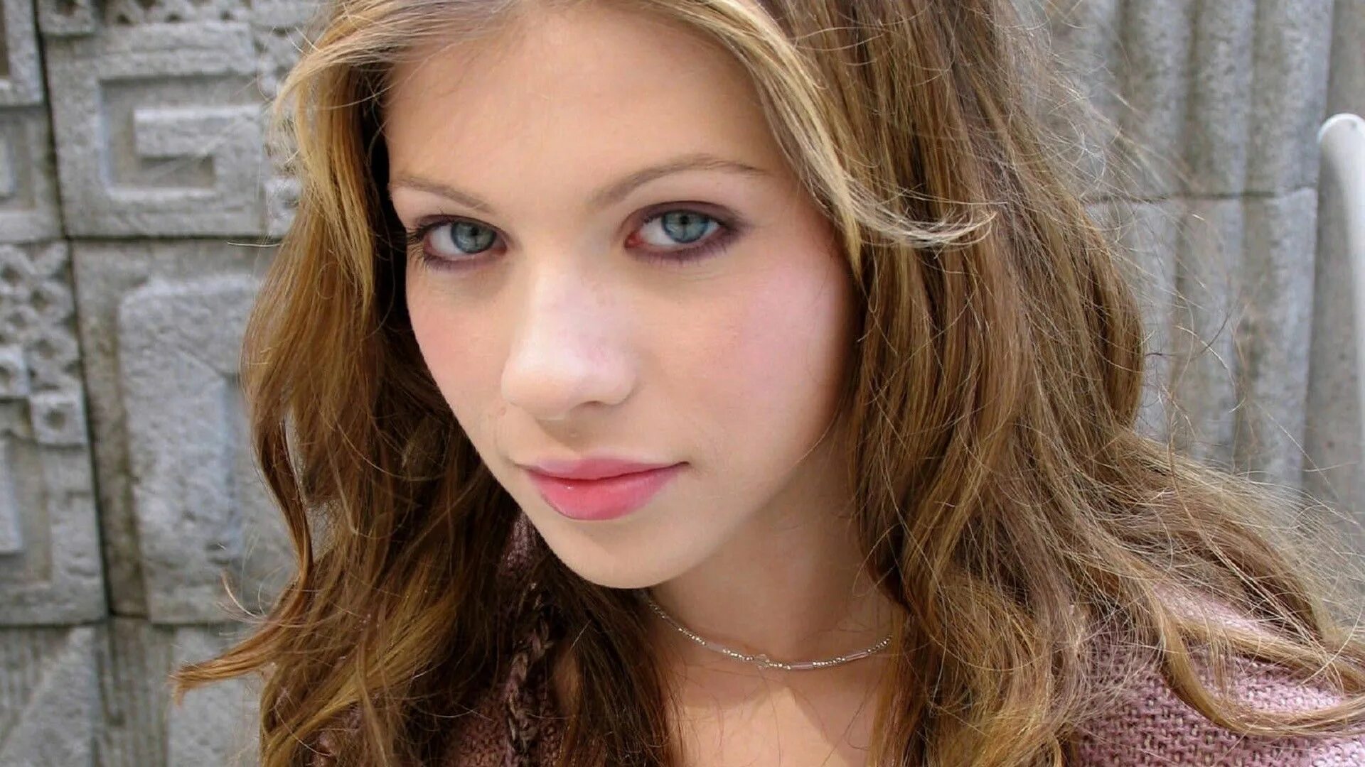 Michelle Trachtenberg 2018. Innocent teen part