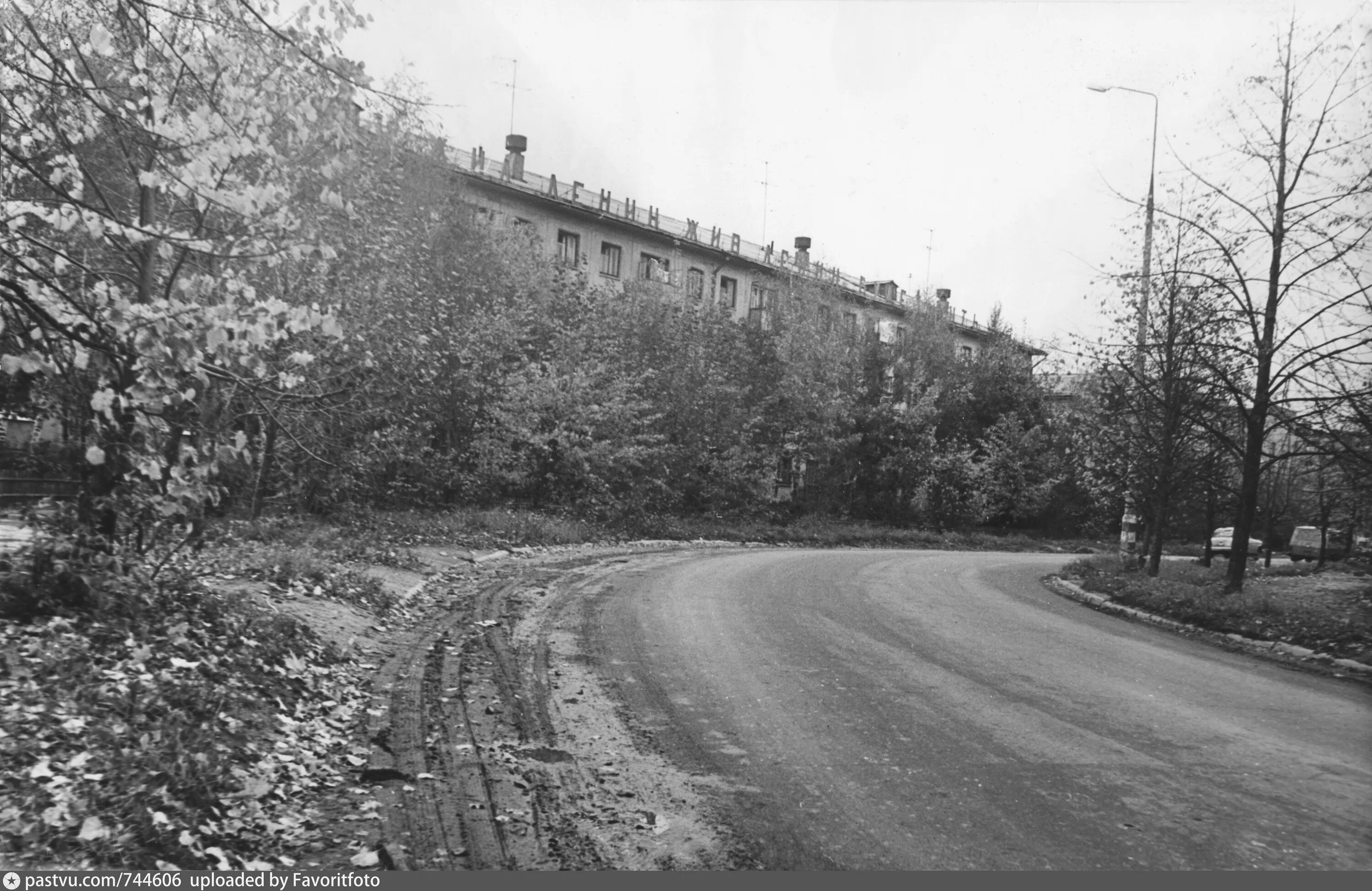 Александров улица гагарина. Реутов 1978. Старый Реутов. Старый Реутов в фотографиях. Реутов ул Гагарина.