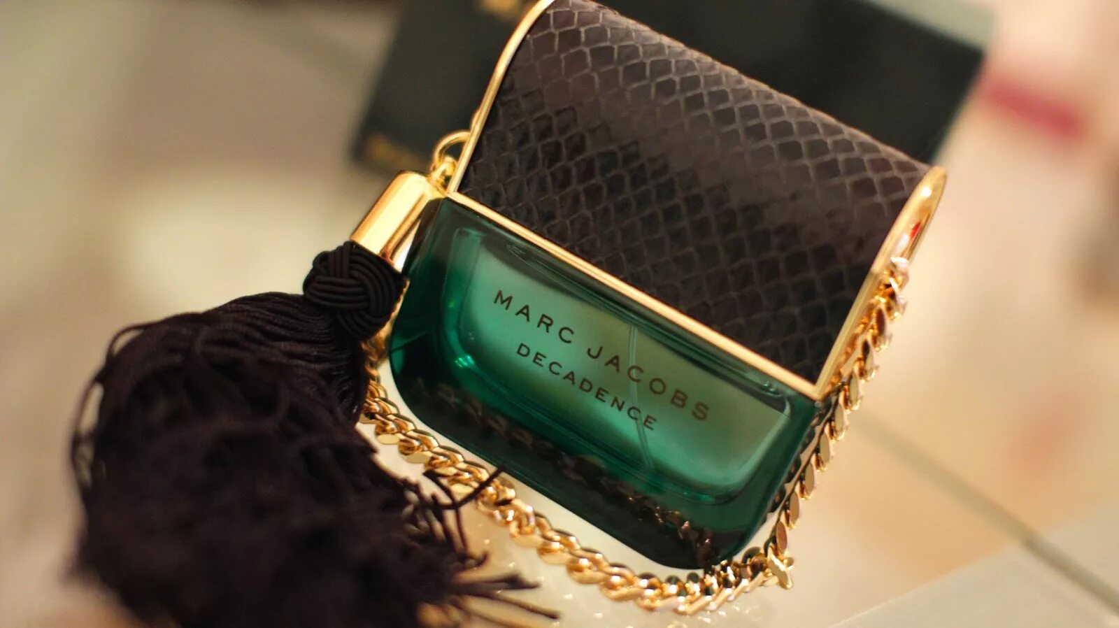 Marc jacobs decadence. Marc Jacobs Decadence 100. Marc Jacobs Decadence 100ml. Marc Jacobs декаданс. Marc Jacobs Decadence туалетная вода.