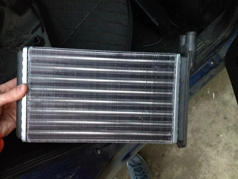 радиатор печки 2110 оат. радиатор отопителя 2110 лада. радиатор отопителя 2109. радиатор печки ваз 2108. радиаторы отопления ваз 2101-07.