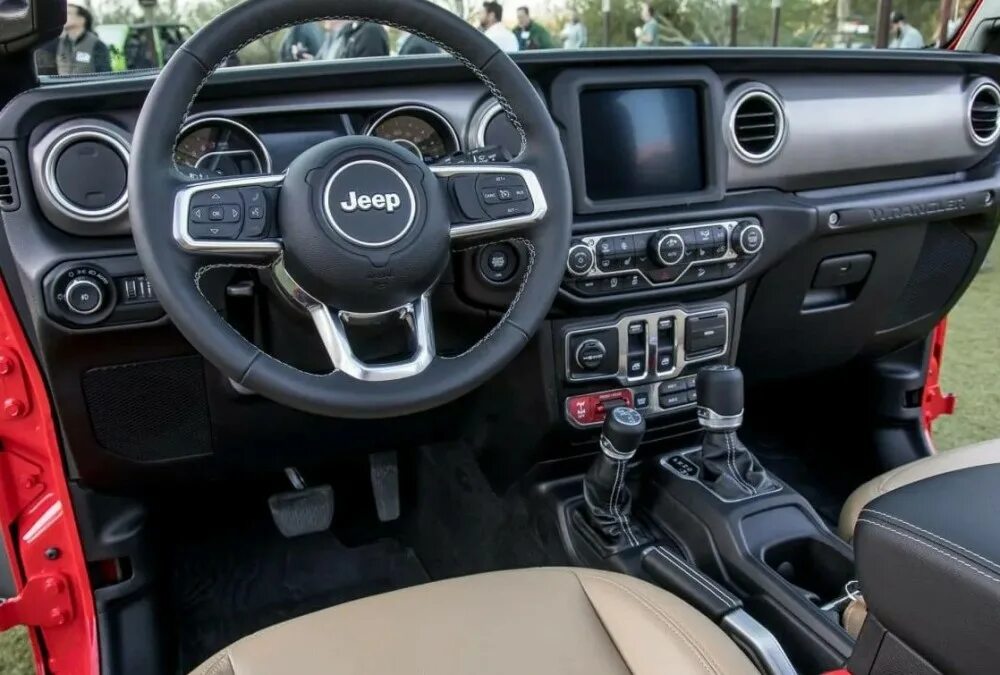 Салон рубикона. Jeep wrangler 2021 салон. Jeep wrangler rubicon 2019 салон. Jeep wrangler rubicon 2019 салон. Jeep wrangler 2022 салон.