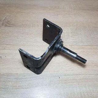 Кронштейн амортизатора переднего газель