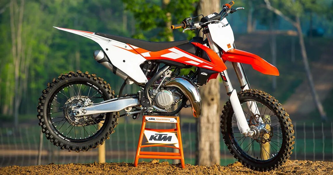 Аренда кроссовых мотоциклов. КТМ СХ 125. КТМ 125 SX. KTM SX 125. КТМ 125 SX 2022.