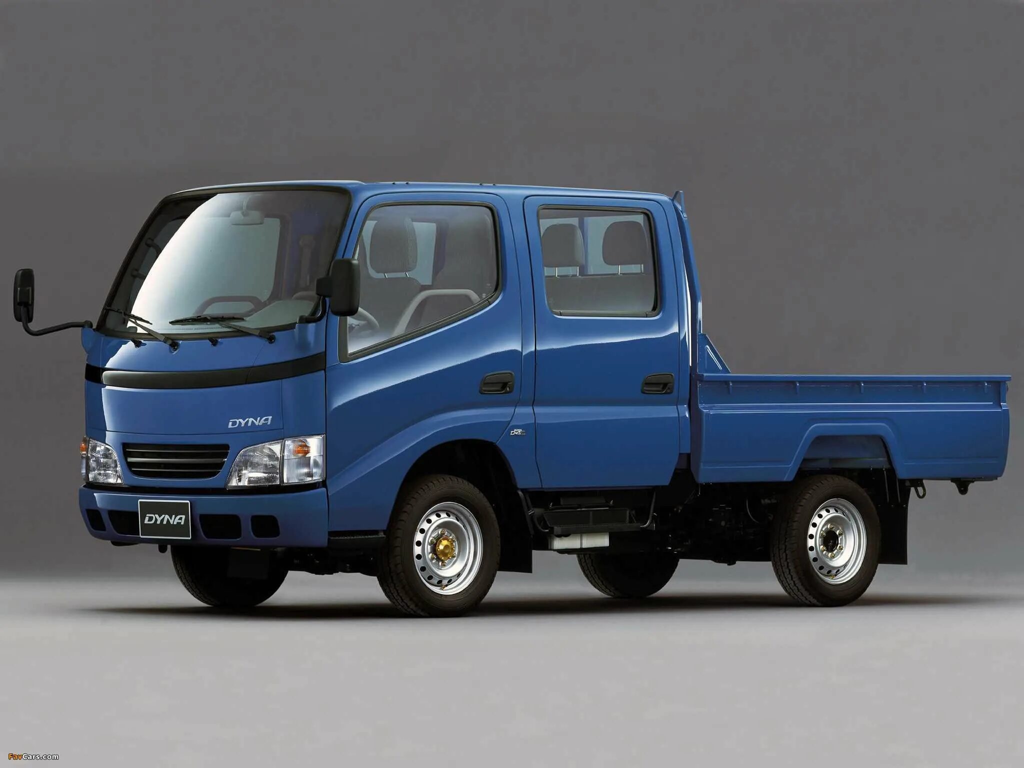 Продажа грузовик тойота. Toyota Dyna Double Cab. Тойота Dyna 4х4. Toyota Dyna 2022. Toyota Dyna TOYOACE.