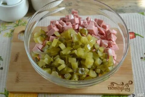 Оливье ингредиенты с колбасой