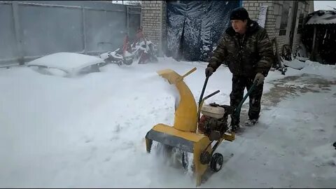 Работа снегоуборщика видео