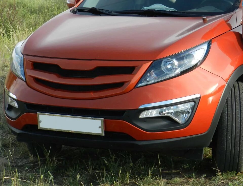 Решетка спортейдж. Решетка спортейдж. Решетка радиатора спортейдж 3. Решетка спортейдж. Решетка киа спортейдж 3 рестайлинг.