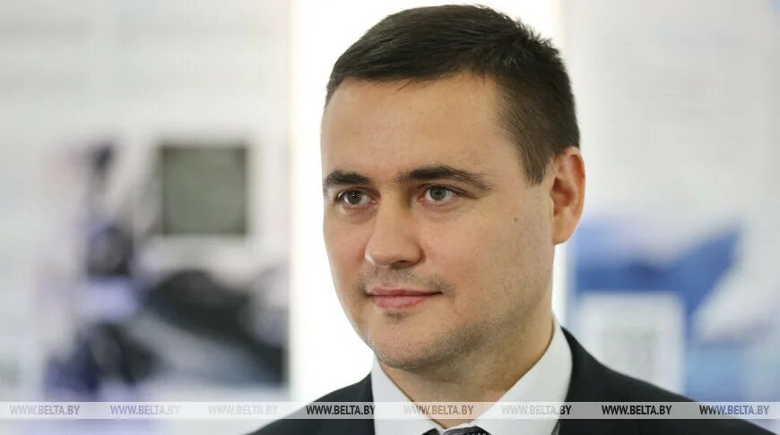 Министр образования сказал, что в Минске заменили пункт сдачи ЦЭ из-за пожара в