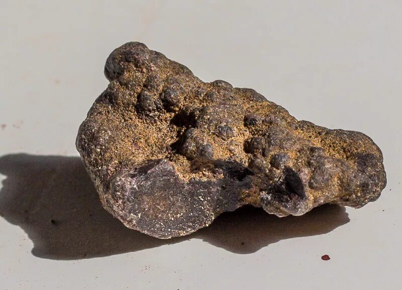 фосфорит сырье. фосфорит минерал необработанный. фосфорит минерал. фосфорит сырье. фосфорит сырье.