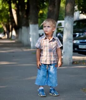 Мальчик писался на улице