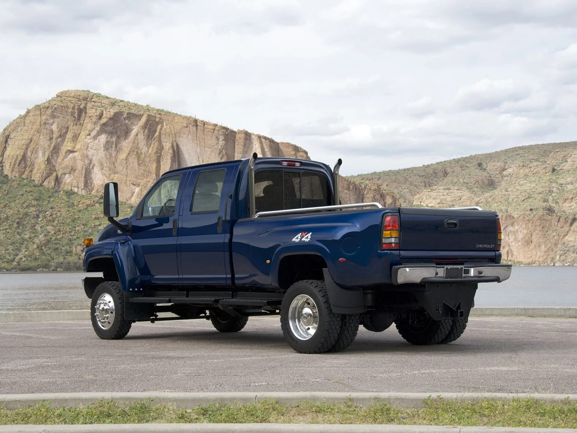 Chevrolet Kodiak c4500. Chevrolet Kodiak c4500 пикап. Шевроле Kodiak 4500. Chevrolet Kodiak c4500 пикап GMC.