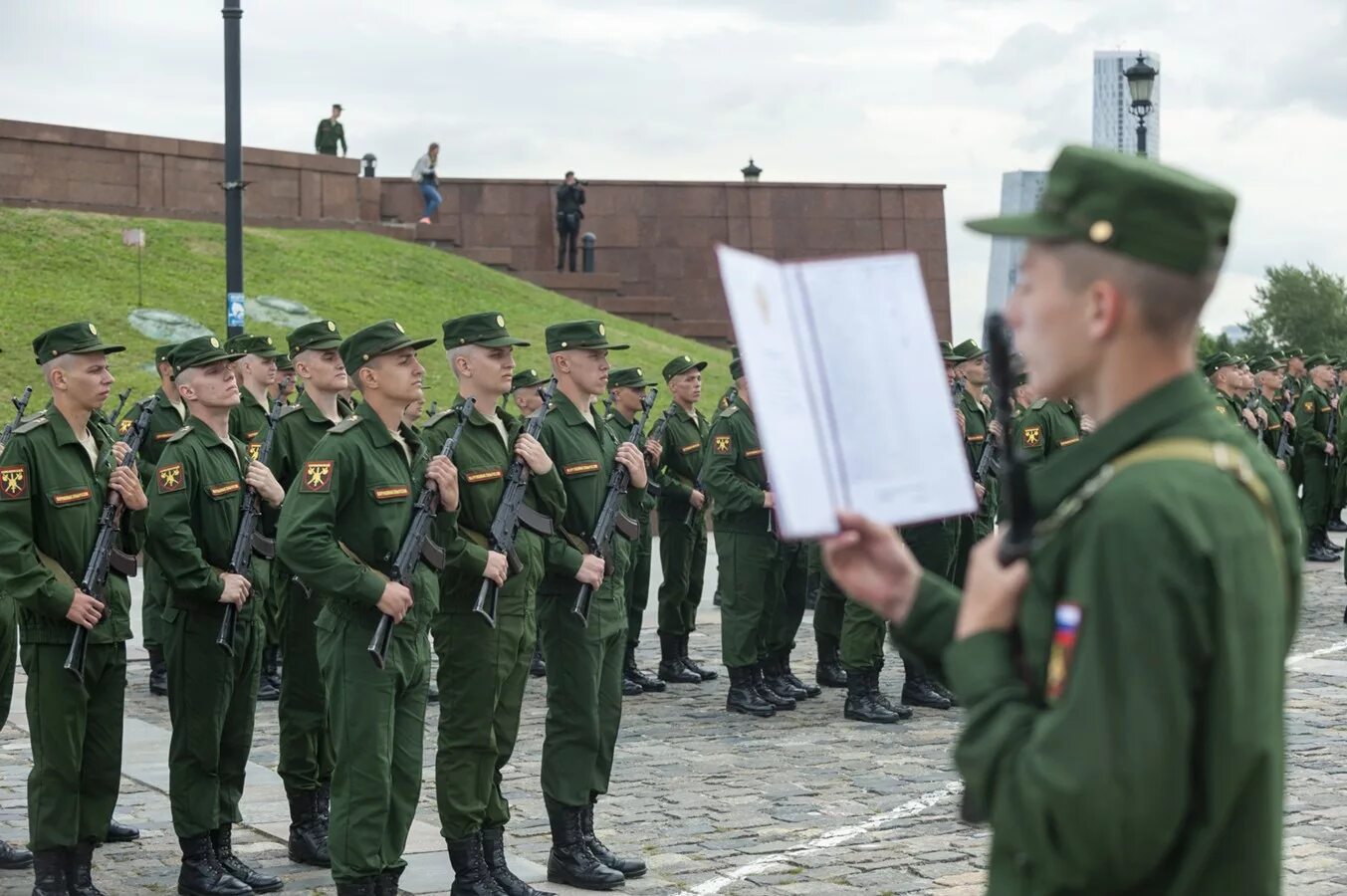 Зюзино часть. Семеновский полк ВЧ 75384. 1 Стрелковый Семеновский полк. Семеновский полк 75384 Зюзино. 1 Отдельный стрелковый Семеновский полк в/ч 75384.