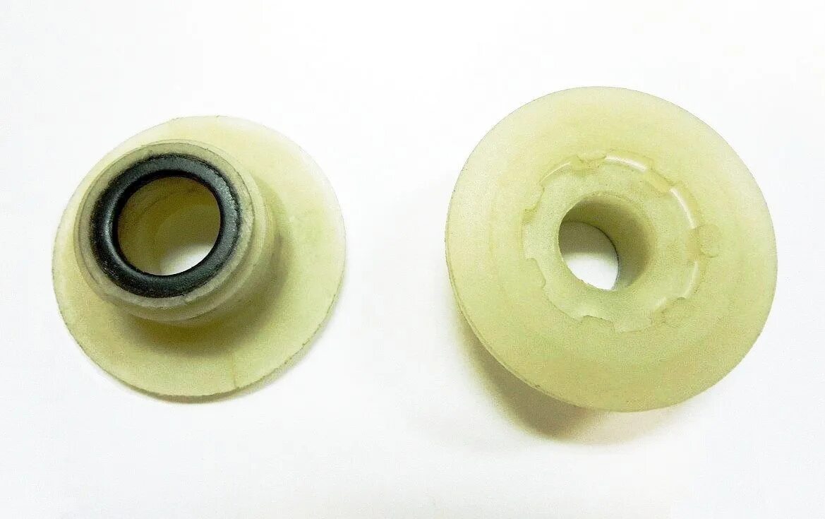 Червяк маслонасоса partner 340s/350s/360s. Червяк масляного насоса. Червяк масляного насоса. Привод маслонасоса для бензопилы 45, 52 (шестерня). Привод масляного насоса штиль 361.