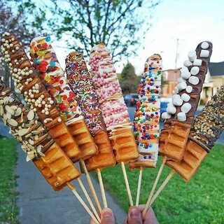 Лакомство на палочке