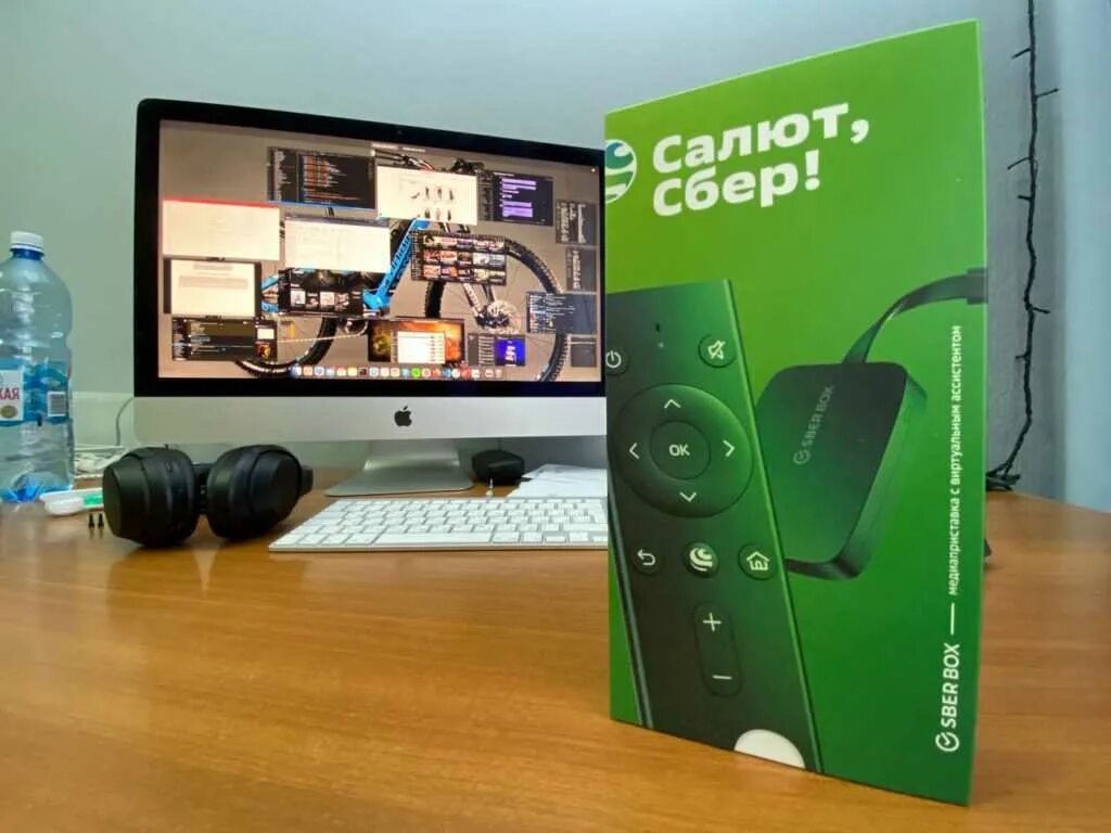 Сбер бокс игры. SBERBOX облачный гейминг. SBERBOX консоль игровая. Сбер приставка. Сбербокс комплектация.