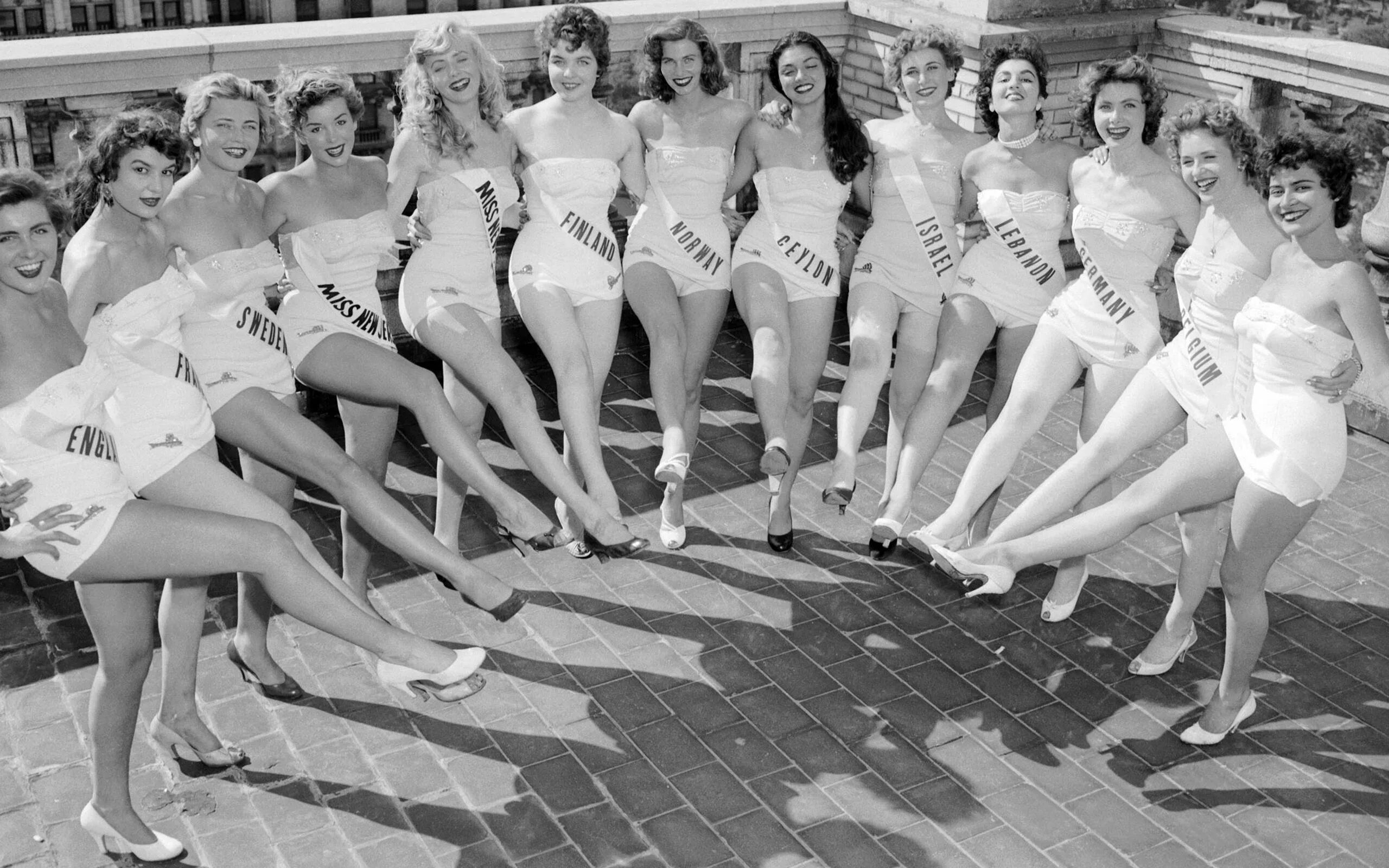 Женщинам с самого первого. Мисс Вселенная 1955. Мисс Вселенная 1950.