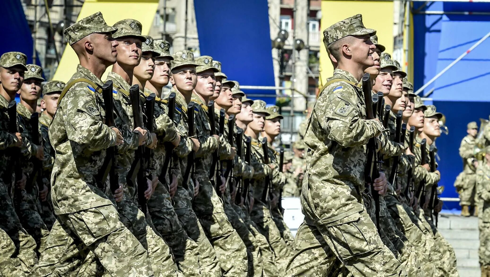 Военнослужащий 8 букв. В армию с 16 лет Украина. Финская армия 2022. Картинка спортивно-Военная. Военные ценности Молдовы.