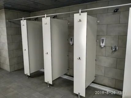 Душевые из hpl пластика