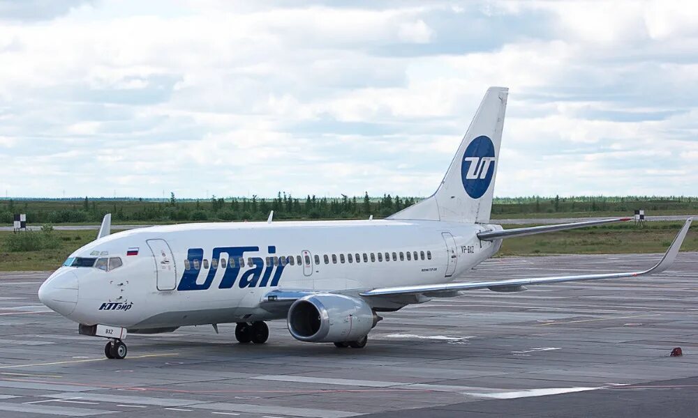 Ютэйр 204. Ютэйр боинг 737 макс. Ютэйр тюмень. Самолет ютэйр. Боинг 737 ютэйр.