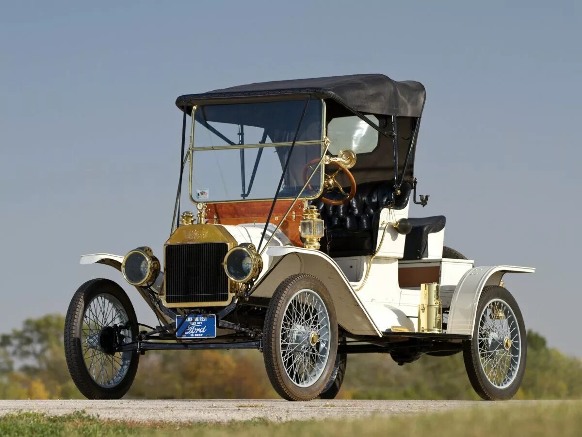 Первый автомобиль форд. Форд модель т 1908. Ford t 1912 Roadster. Ford model t 1912. Ford-t 1909.