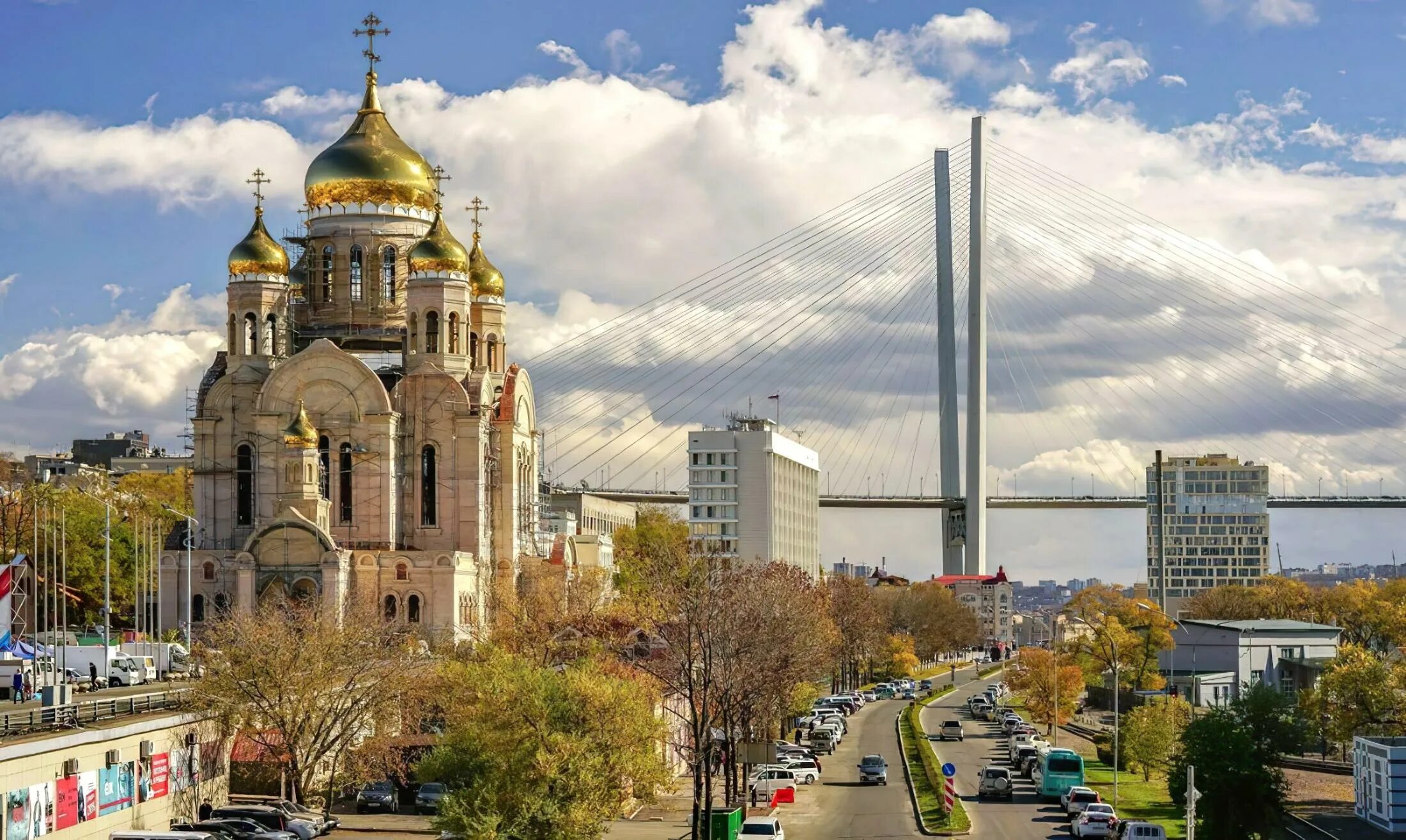 Файл:Успенский храм Владивосток.jpg - Азбука паломника
