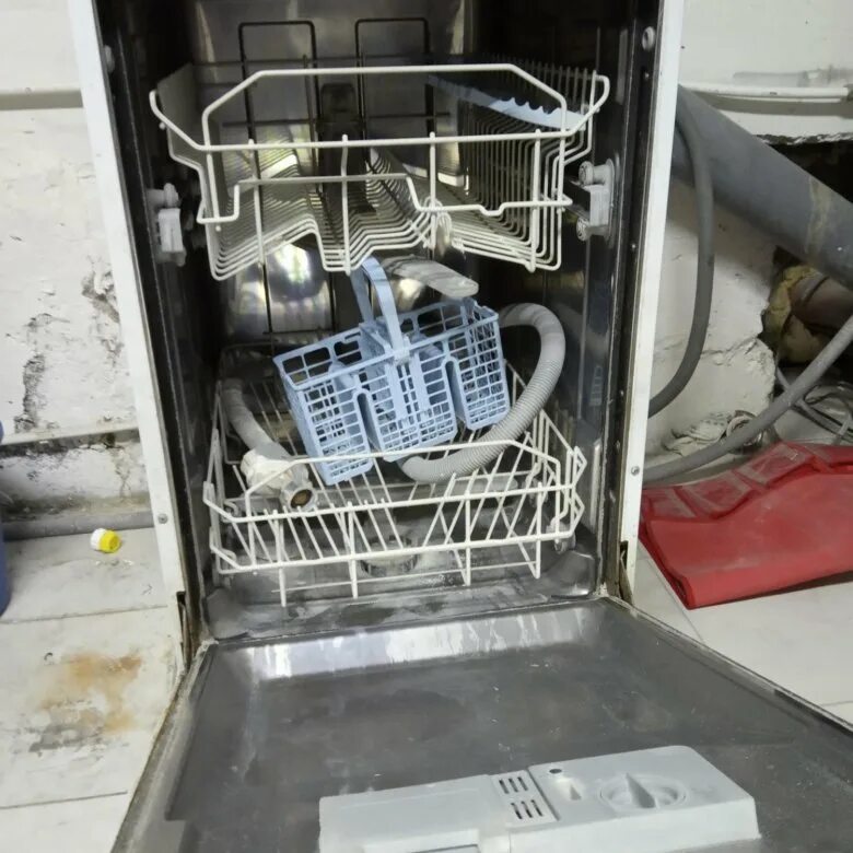 Посудомоечная машина индезит 0517. ПММ Индезит DSG 0517.