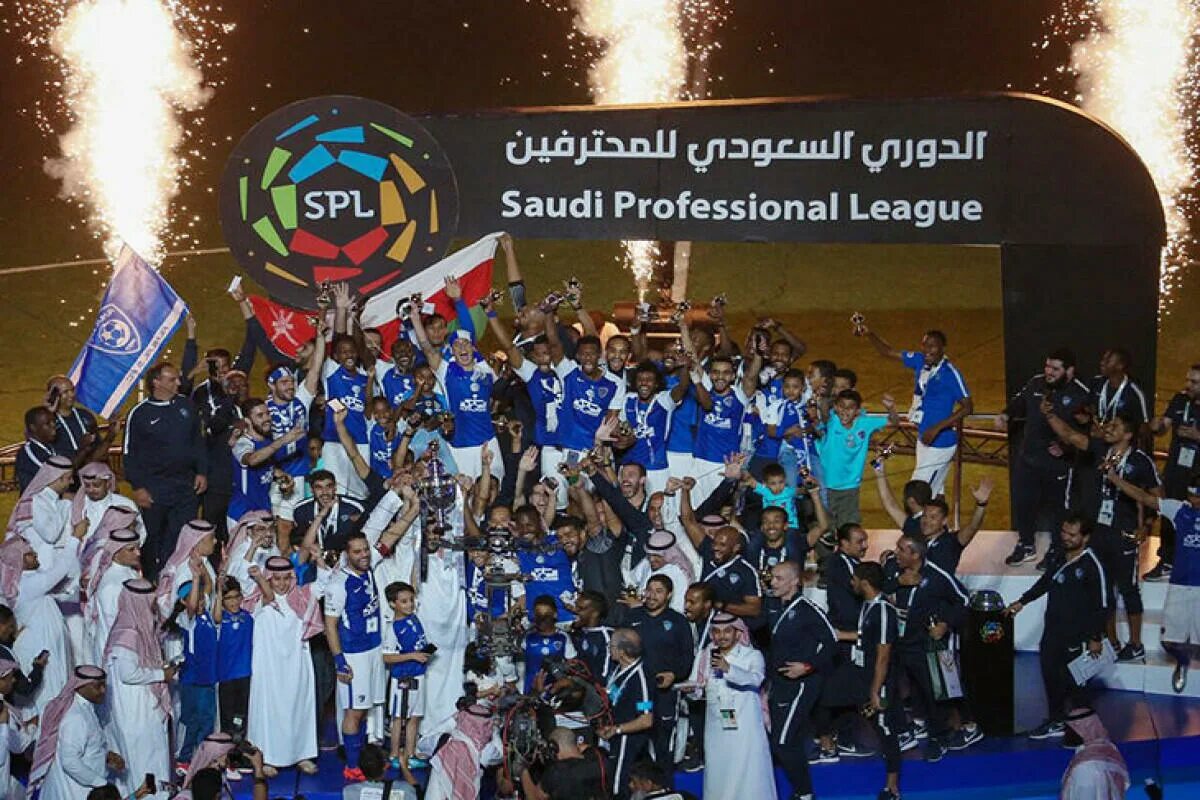 Saudi professional League. Аль-Хиляль футбольный клуб. Футбол и общество. Лига Saudi Pro League f.