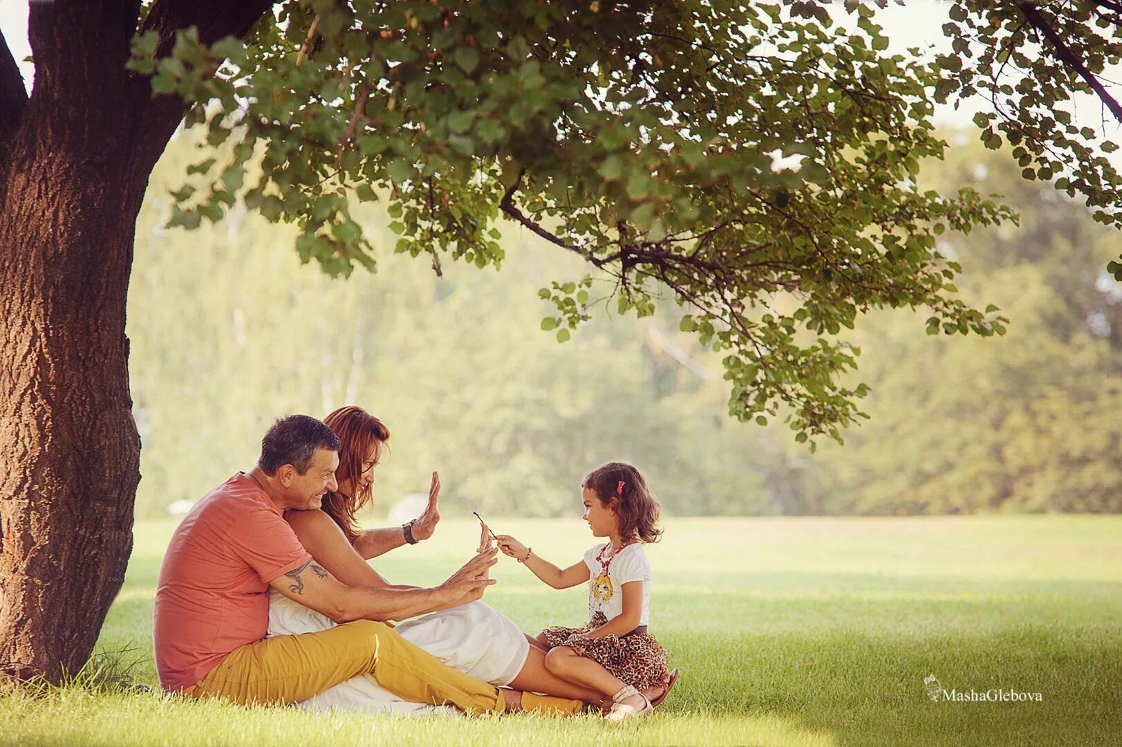 Sun family. Семья сун. happy family, sun. family couple. do both couples have children.