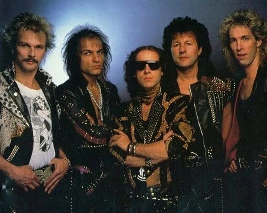 Список лучших групп 80 х. Группа скорпионс молодые. скорпионс 80-х. the scorpions 1990s. scorpions в 80 годах.