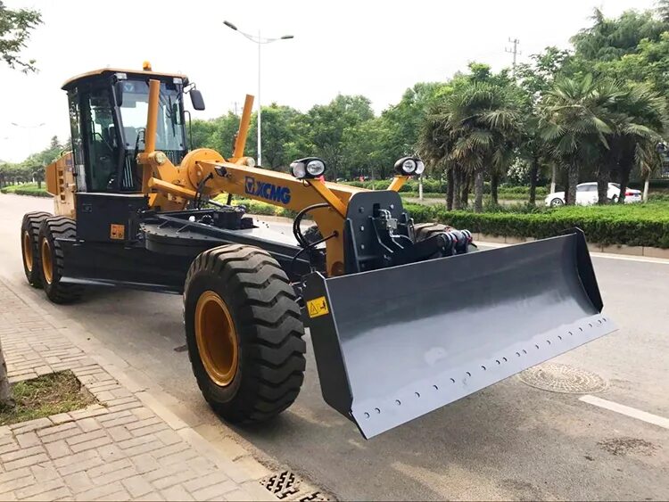 Автогрейдер gr215a. Xcmg gr215a. gr215 грейдер. грейдер 215 xcmg. gr3005 motor grader.