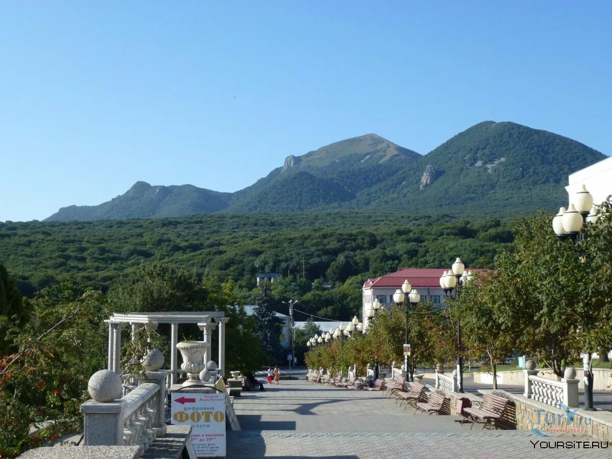 Городской округ железноводск. Славяновский Исток Железноводск. Парк отель Железноводск. Железноводск виды парк. Железноводский городской округ.