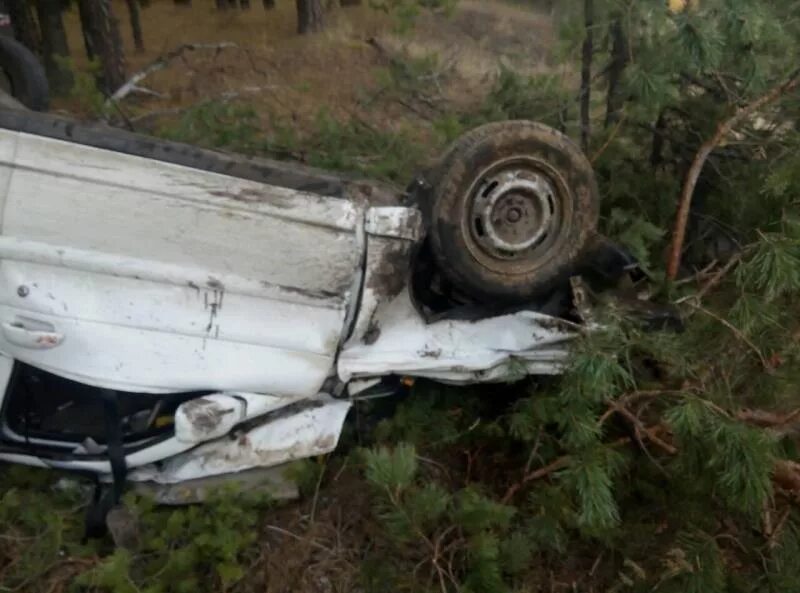 авария вчера сызрань ваз 2110 10. дтп в сызрани июня 2022 ваз 2110. происшествия в сызранском районе за сутки. новосызранский парк сызрань. фото как нарисовать аварию с фурой и легковушкой.