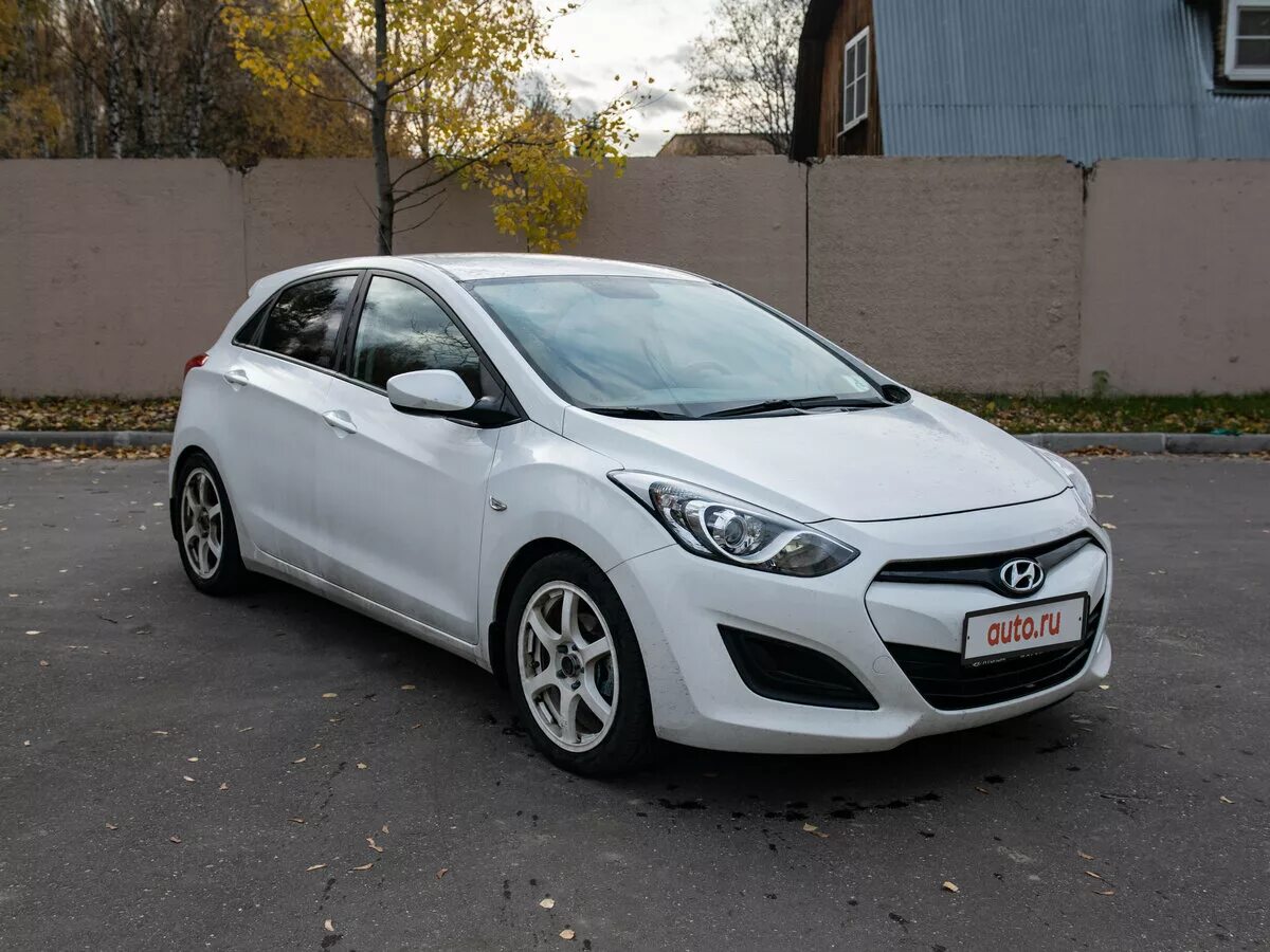 Хендай i30 2012 год. Hyundai i30 2012 белый. Hyundai i30 II. Хендай i30 белый. Hyundai i30 2014 белый.