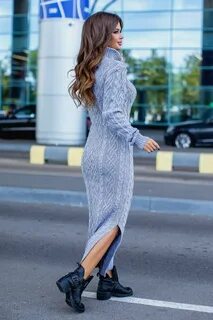 Длинное вязаное платье