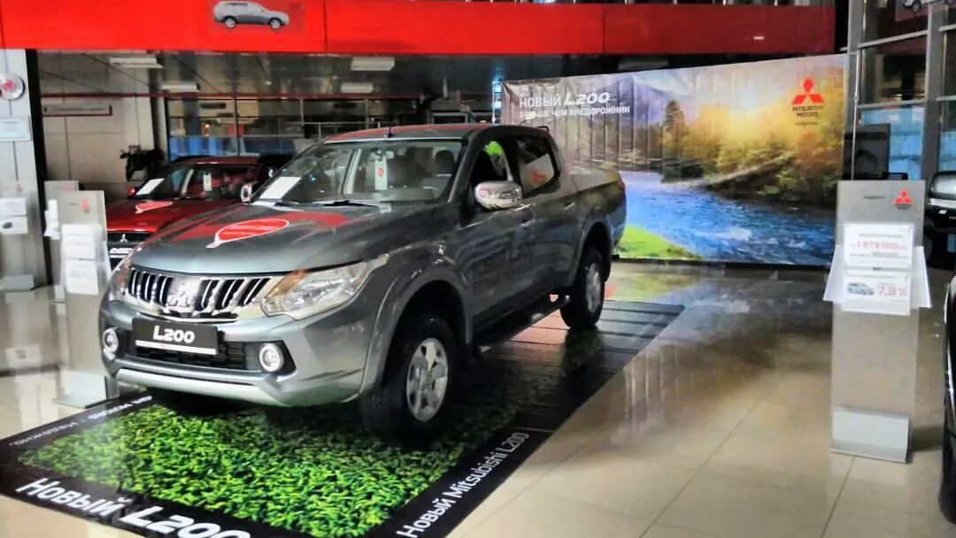 Rolf восток mitsubishi. Мицубиси моторс клуб москва шоссе энтузиастов. Митсубиши клуб. Митсубиси mms. Автоклуб мицубиси.